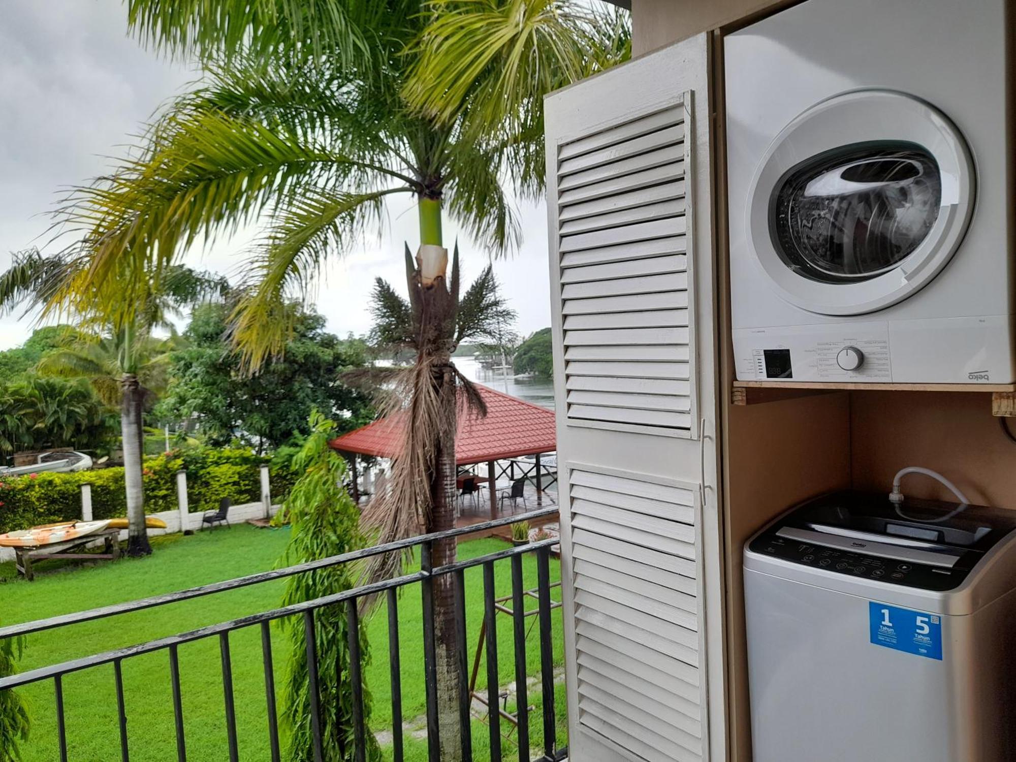 Waterfront Sunset Apartment Nadi Exterior photo